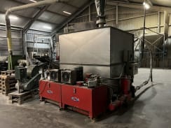 Closure of an Oil Binding Agent Manufacturer