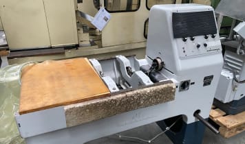 HOFMANN E-O-RE Balancing Machine HOFMANN E-O-RE Balancing Machine