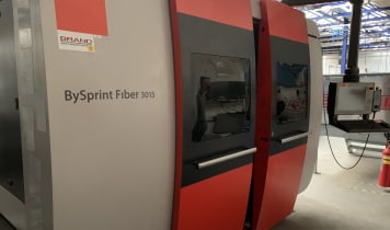 BYSTRONIC BySprint Fiber 3015 CNC Fiberlaser BYSTRONIC BySprint Fiber 3015 CNC Fiberlaser