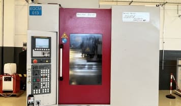 AKIRA-SEIKI RMV 250RT 5-AXIS Machining Center AKIRA-SEIKI RMV 250RT 5-AXIS Machining Center