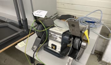 OPTIMUM OPTIPolishGU25P Bench grinding machine OPTIMUM OPTIPolishGU25P Bench grinding machine
