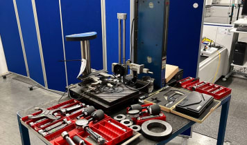 Lot measuring equipment Lot measuring equipment