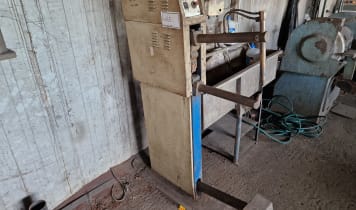 TRS RM-12 Spot welding machine TRS RM-12 Spot welding machine