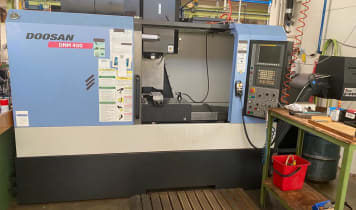 DOOSAN DNM 400 CNC machining center DOOSAN DNM 400 CNC machining center