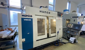 HURCO VMX 40 CNC machining center HURCO VMX 40 CNC machining center