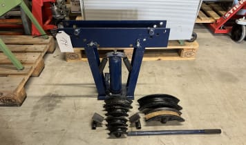 Pipe bending machine Pipe bending machine