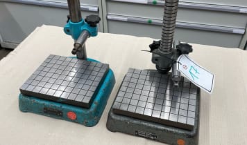 Lot measuring tables with dial gauge holder Lot measuring tables with dial gauge holder