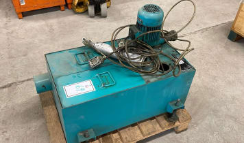 KNOLL FKA/80 cooling lubricant tank with pump KNOLL FKA/80 cooling lubricant tank with pump