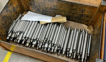 Lot conical abrasive mandrels in various sizes Lot conical abrasive mandrels in various sizes