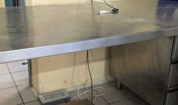AVERY WEIGH-TRONICS E1005 Industrial Scale AVERY WEIGH-TRONICS E1005 Industrial Scale
