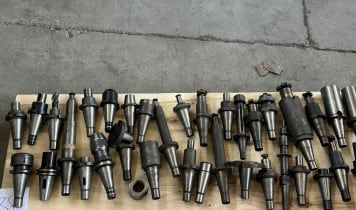 Lot SK 40 tool holders Lot SK 40 tool holders