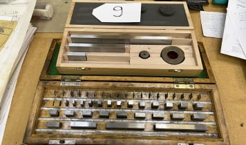 Item gauge block box Item gauge block box