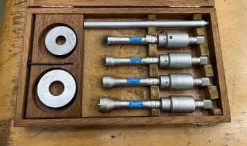 Internal micrometer set Internal micrometer set
