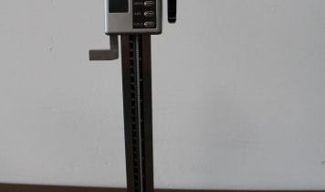 FREUTEK SDM0021 Digital Height Gauges - Stainless Steel Hand wheel 0-300mm x 0,01 FREUTEK SDM0021 Digital Height Gauges - Stainless Steel Hand wheel 0-300mm x 0,01
