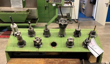 Lot SK 40 tool holders Lot SK 40 tool holders