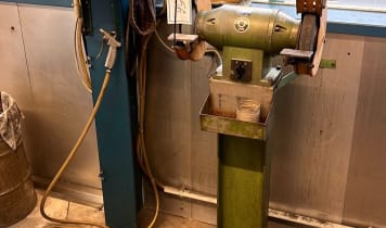 Lots double grinding machines Lots double grinding machines