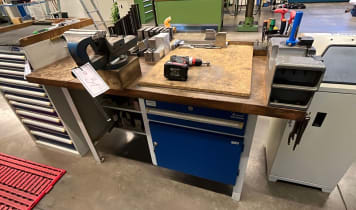 GARANT workbench with contents