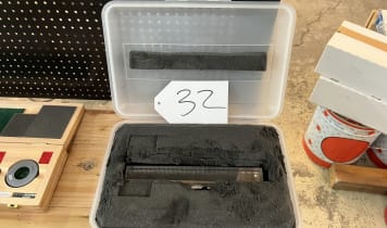 Glass scale Glass scale