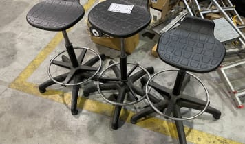 3 pieces of workshop chairs