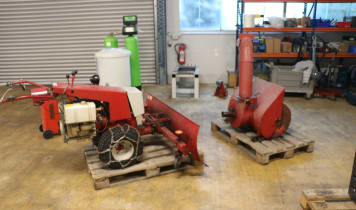 BRIGGS & STRATTON Snow blower