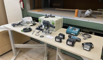 Used power tools at low prices Online auction