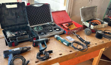 Used power tools at low prices Online auction