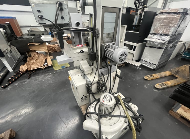 CHEVALIER FSG618M Manual Surface Grinder buy used