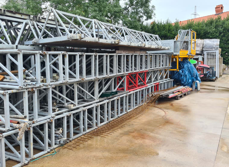 ELECTROELSA ELSA P40 Mast Climbing Work Platform