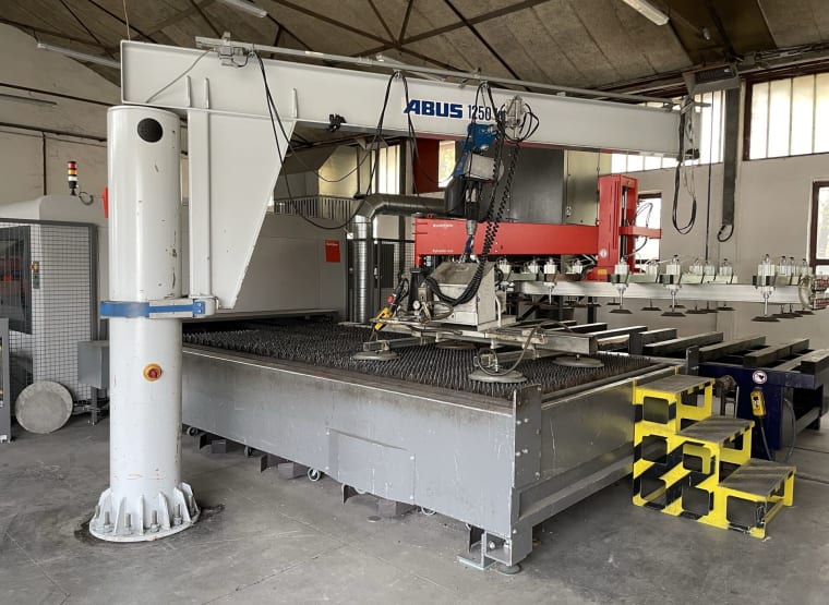 BYSTRONIC BySprint Pro 4020 CNC Laser Cutting Machine buy used