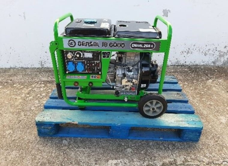Kaynak Makinesi (Mobil)