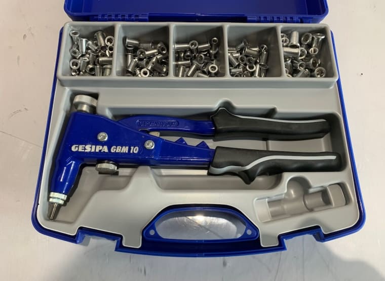 GESIPA GBM 10 Blind rivet nut box (NEW) cumpara folosit