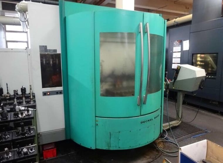 DECKEL MAHO DMC 80U CNC machining center Universal