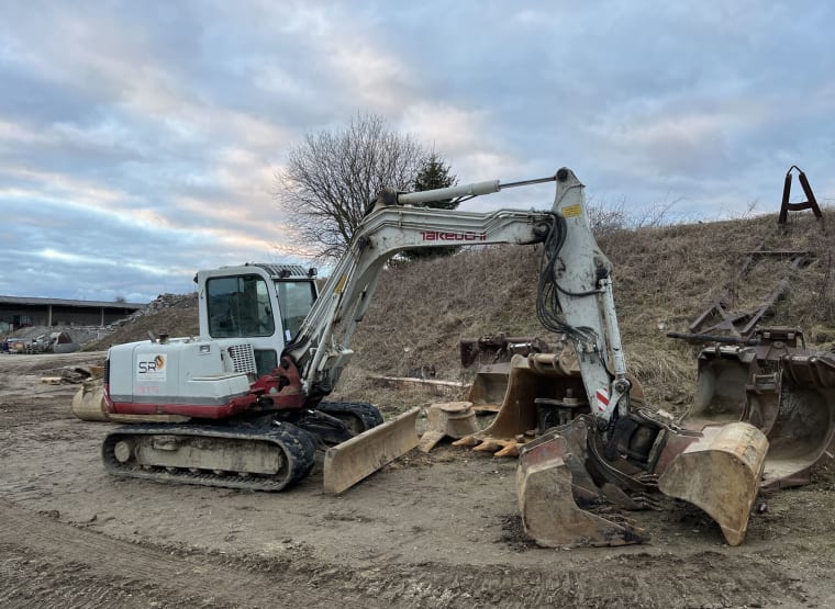 Экскаватор TAKEUCHI TB175 Chain