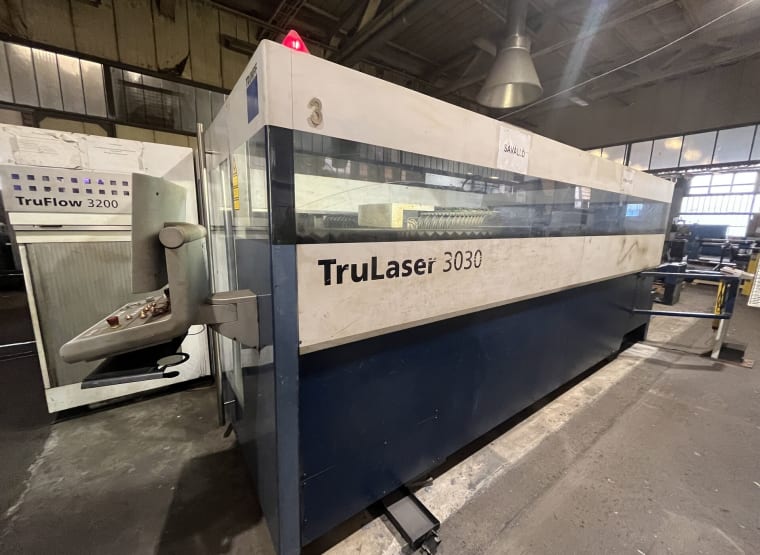 TRUMPF TRULASER 3030 lézervágógép + LoadMaster