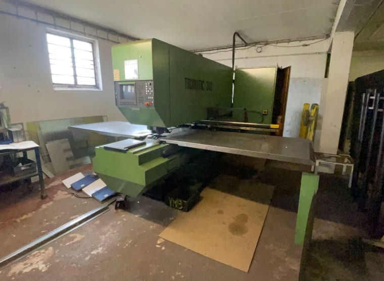 TRUMPF Trumatic 240 CNC Punching Machine