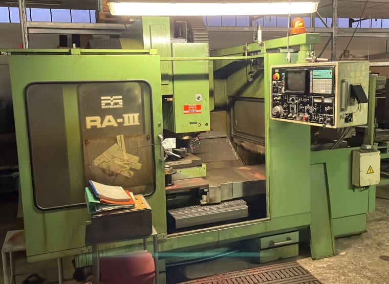 MATSUURA RA-3 Vertikální obráběcí centrum