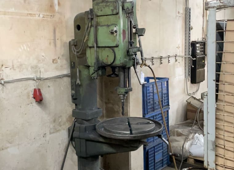 WMW BS 40 B pillar drilling machine