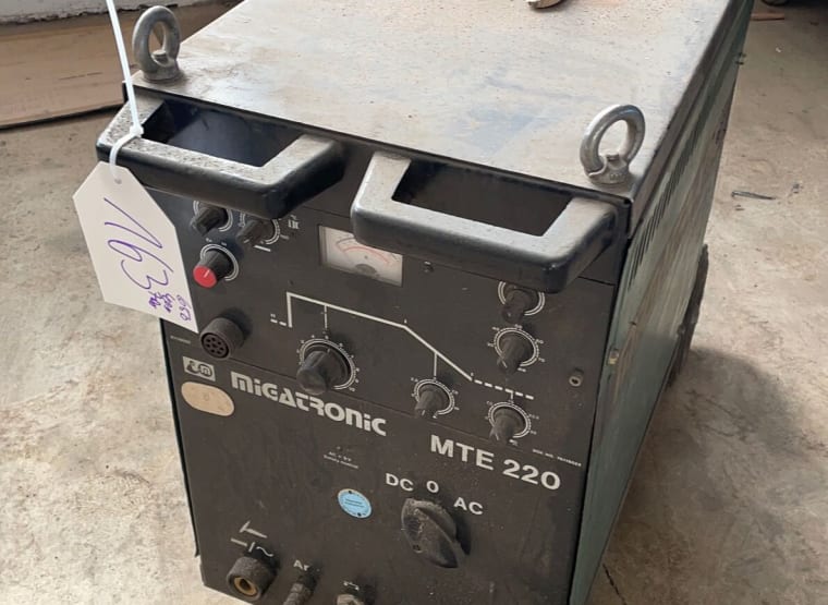 MIGATRONIC MTE 220 Svařovací stroj (mobilní)