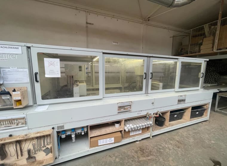 Macchina per riempire i nodi e le fessure dei pavimenti in legno CSP ENGINEERING PAR