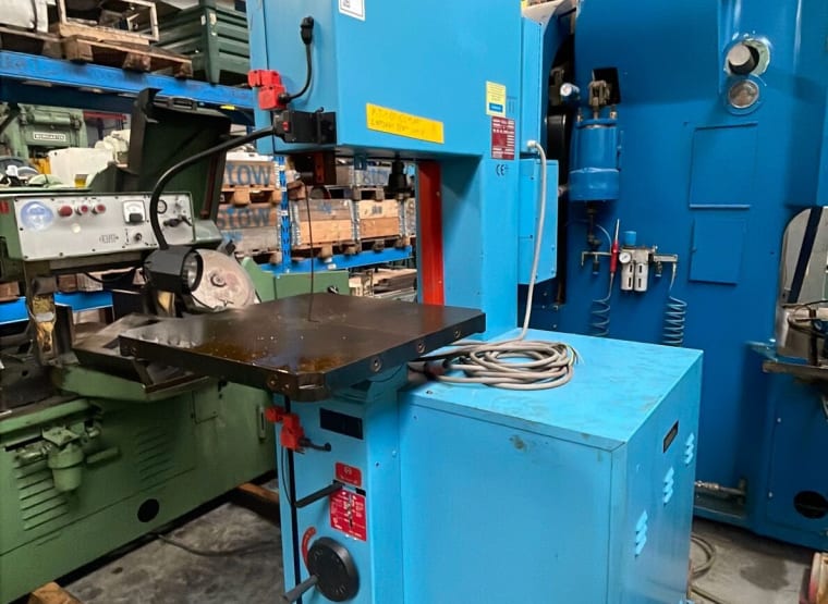 DOALL Vertical band saw