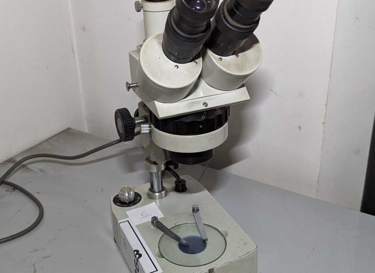 Microscope REMET