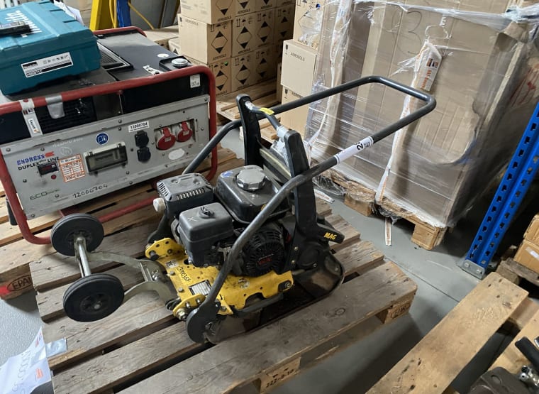 BOMAG BP12/40 Vibratory Plate