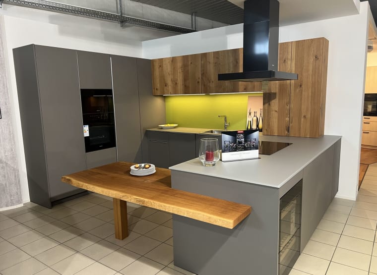 BAX Showroom Kitchen