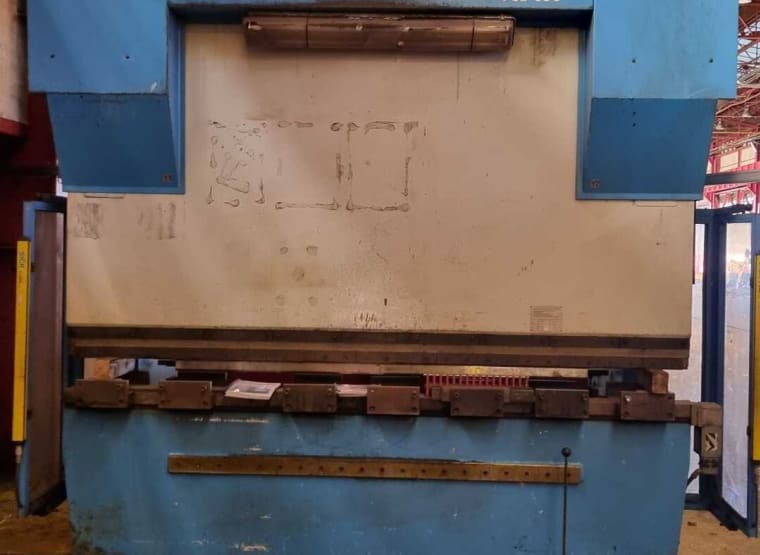 AXIAL PSE-353 Press brake