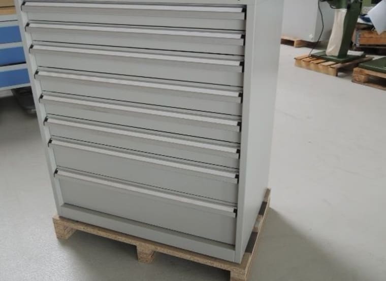 WMT 8 - 88/100 drawer cabinet