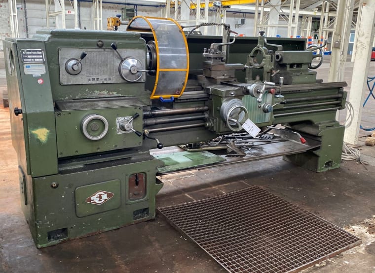 GROMATIC 250x1500 lathe
