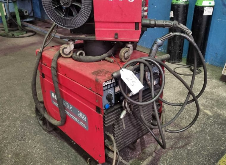 SOLCAR GALA MIG 380 Welding Device (mobile)