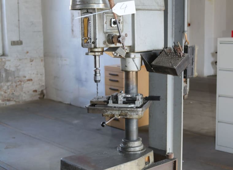 SCHWILL S 01 Bench Drill