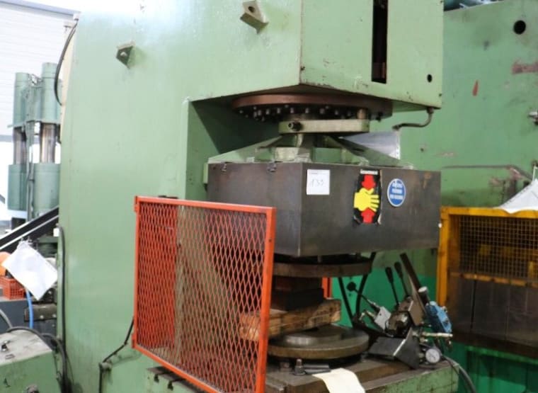 FAVRIN PUV 250 Vertical hydraulic gooseneck press