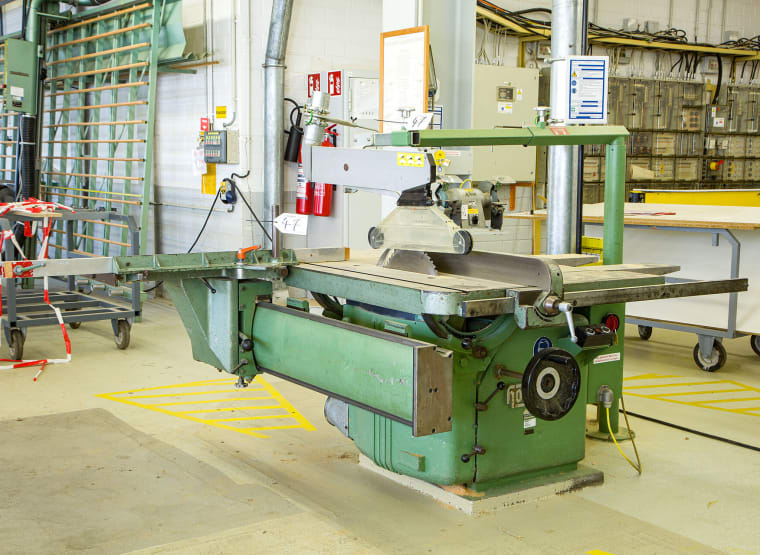 HOMBAK Sliding Table Saw